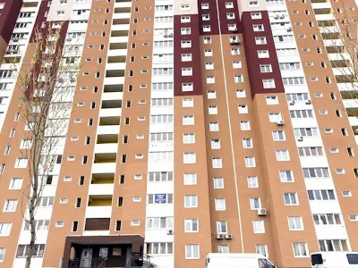 квартира за адресою Здолбунівська вул., 13