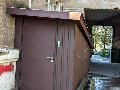 коммерческая по адресу Калиновая ул., 68