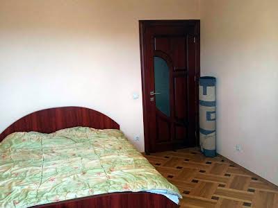 квартира за адресою Черкаська вул., 4