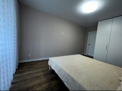 квартира по адресу Злуки просп., 47