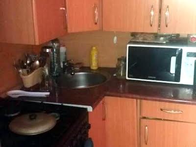 будинок за адресою лінія 16-та вул.