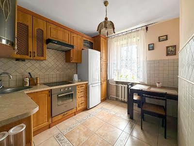 квартира за адресою Петра Панча вул., 18