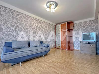 квартира за адресою Кутузова вул., 2