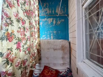 квартира за адресою Богатирська вул., 14