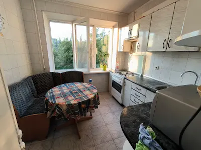квартира за адресою Академіка Вернадського бульв., 85