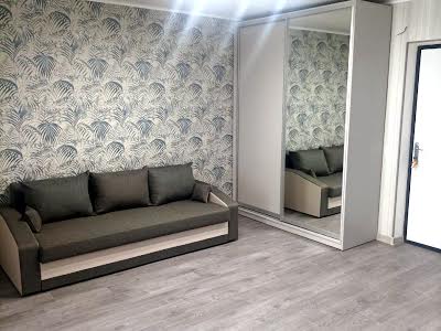 квартира за адресою Озерна вул., 27а