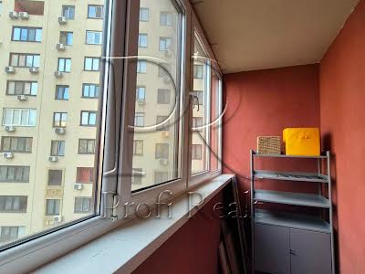 квартира за адресою Золотоустівська вул., 55