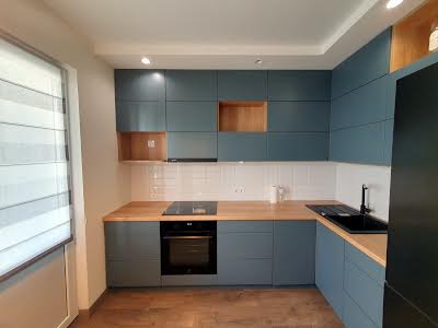квартира за адресою Бориса Гмирі вул., 16а