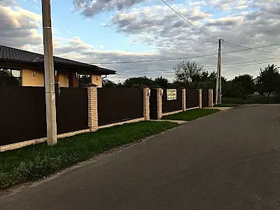 дом по адресу с. Лебедевка, Щаслива, 3