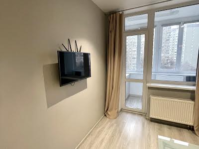 квартира за адресою Польова вул., 73