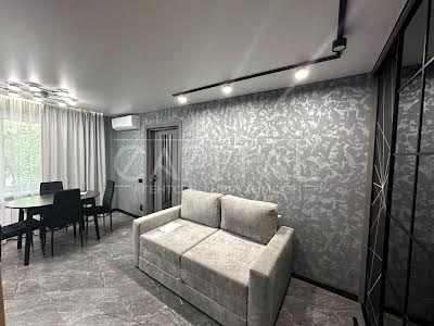 квартира за адресою Миколи Василенка вул., 23а