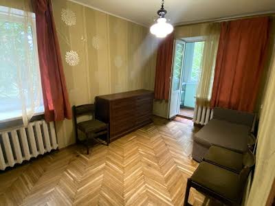 квартира за адресою Менахем-Мендл Шнеєрсона вул. (Мініна), 11