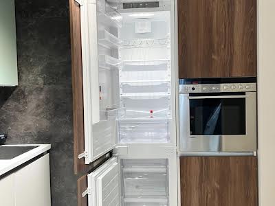 квартира за адресою В'ячеслава Чорновола просп., 77