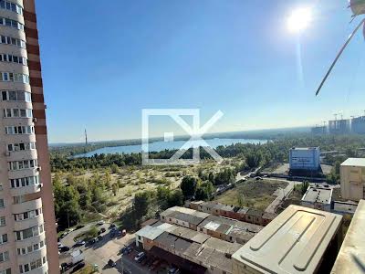 квартира за адресою Соломії Крушельницької вул., 13
