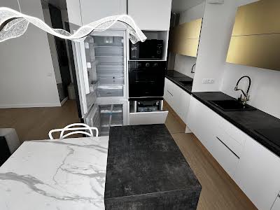 квартира за адресою Родини Крістерів вул., 16