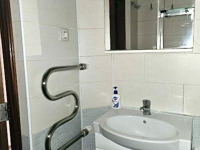 квартира за адресою Київ, Райдужна вул., 3