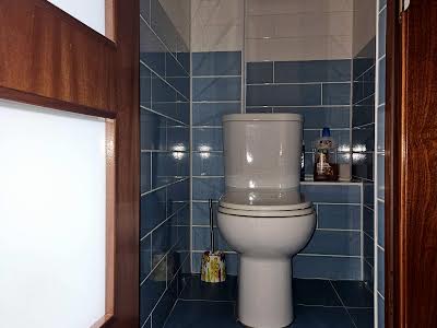 квартира за адресою Київ, Райдужна вул., 3