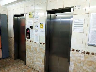 квартира за адресою Науки просп., 55а