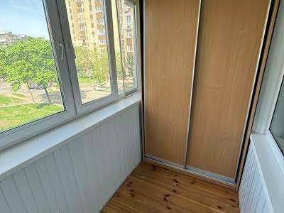 квартира за адресою Павла Тичини просп., 14-А