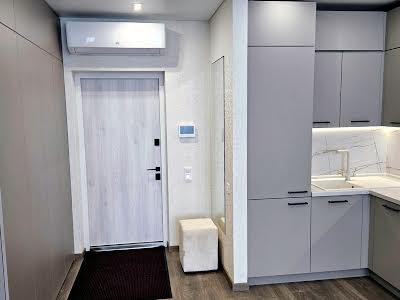 квартира за адресою Віктора Некрасова вул. (Північно-Сирецька), 10