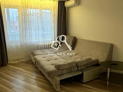 квартира за адресою Корнійчука, 12