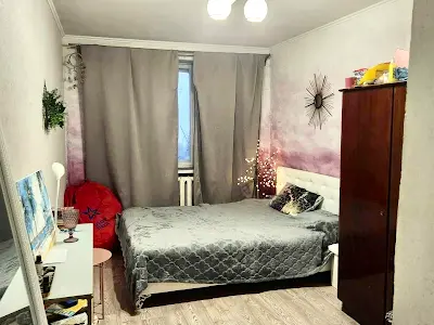 квартира по адресу Небесной Сотни просп. (Маршала Жукова), 75
