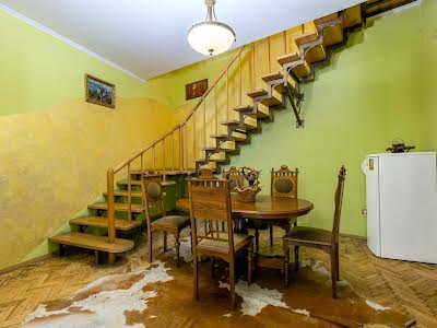 квартира по адресу академика Гнатюка ул. (Горького), 3
