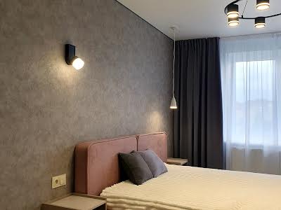квартира за адресою Леся Курбаса вул., 10