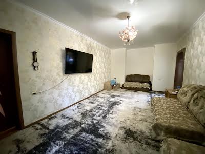 квартира по адресу Бажова ул., 8