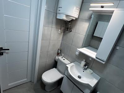квартира за адресою Роксоляни вул., 151