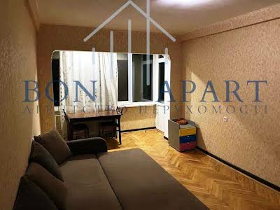 квартира за адресою Віктора Ярмоли вул., 28/32