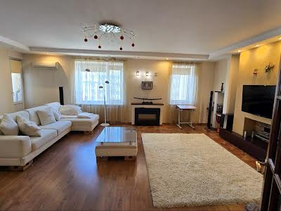 квартира по адресу Проспект Центральный, 15а
