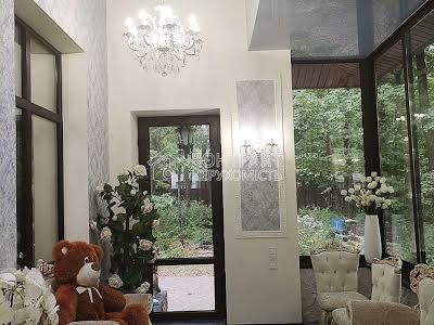 квартира за адресою Дебютна, 8