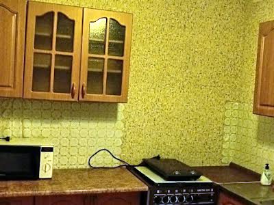 квартира за адресою Ялтинська вул., 15