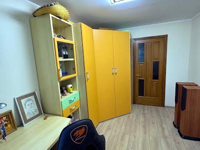 квартира за адресою Медової Печери вул. (), 19