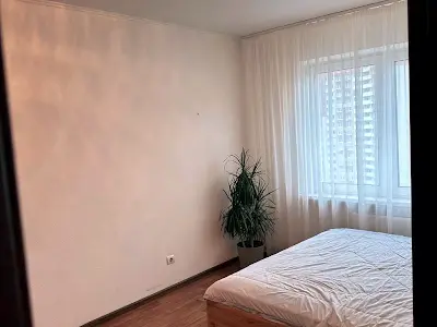 квартира за адресою Софії Русової вул., 7