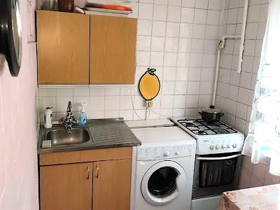 квартира по адресу Строителей ул., 19