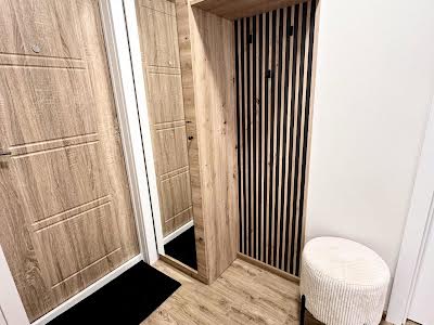 квартира за адресою Берковецька вул., 6