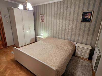 квартира по адресу Гриненко ул., 1-А