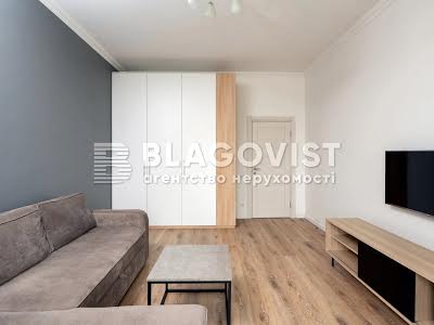 квартира за адресою Саперне Поле вул., 12