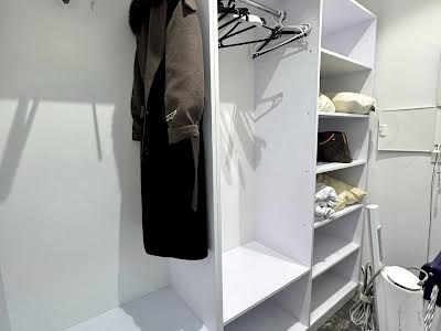 квартира за адресою Каманіна вул., 16