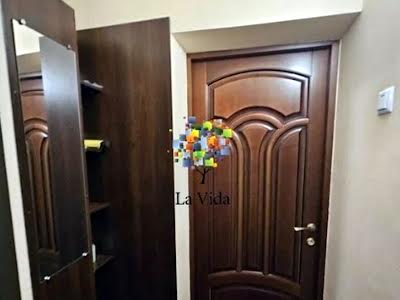 квартира за адресою Симиренка вул., 1г