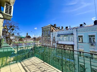 квартира по адресу Трёхсвятительская ул., 13