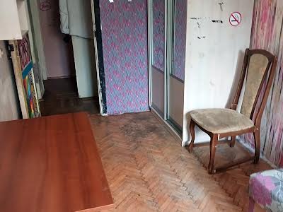 кімната за адресою Академіка Доброхотова вул., 2
