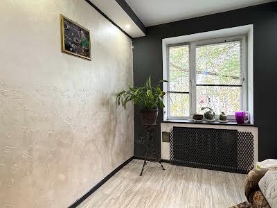 квартира за адресою Миколи Хвильового вул., 33
