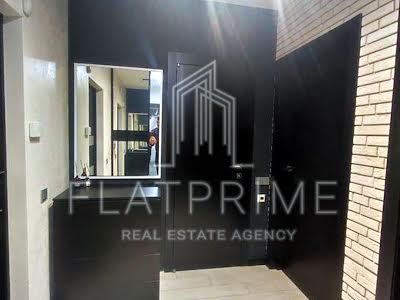 квартира за адресою Регенераторна вул., 4
