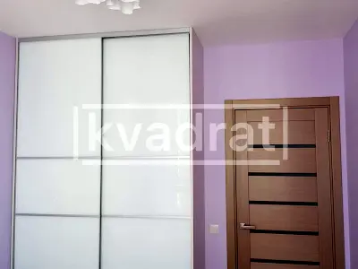 квартира за адресою Зарічна вул., 1В