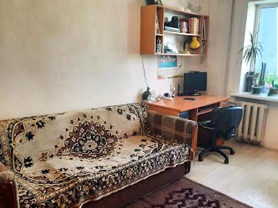 квартира за адресою Академіка Заболотного вул., 15