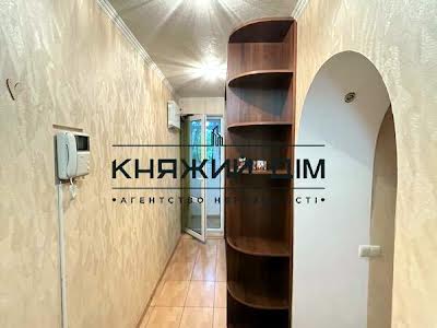квартира за адресою Рибальська вул., 8
