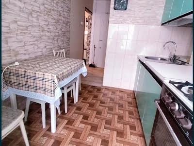 квартира по адресу Капитана Кузнецова ул., 114